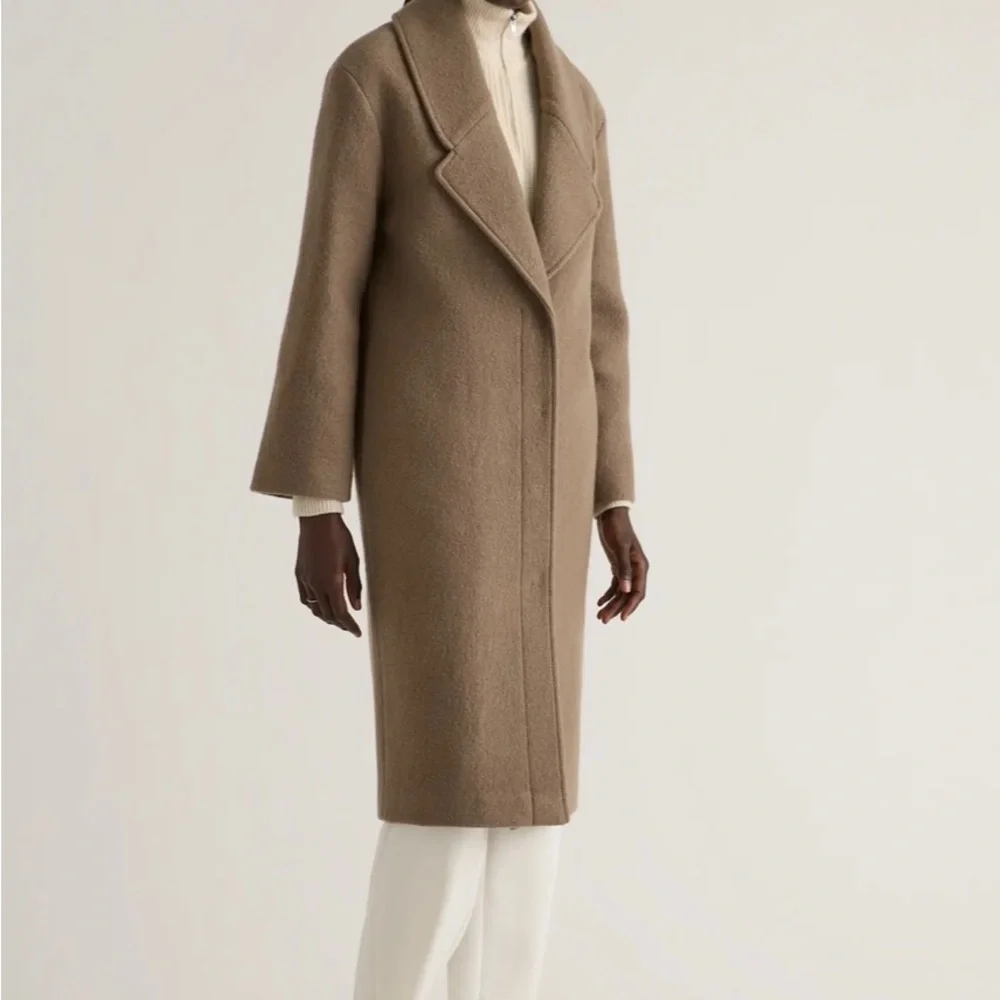 Quince 100% Merino Wool Coat - Picture 9 of 14